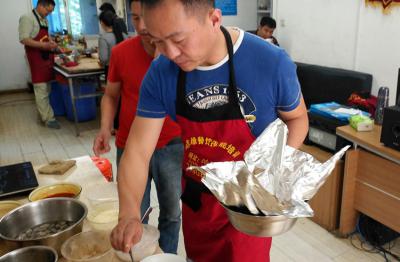 成都錫紙開心花甲米線培訓(xùn)哪里好？