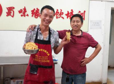成都學(xué)習(xí)南充鍋盔夾涼粉培訓(xùn)哪里好？