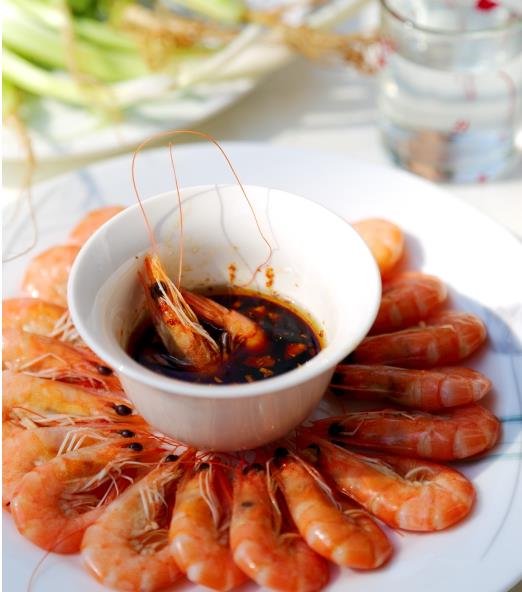 用冷水，還是熱水煮蝦？為什么你煮的蝦又腥又柴？