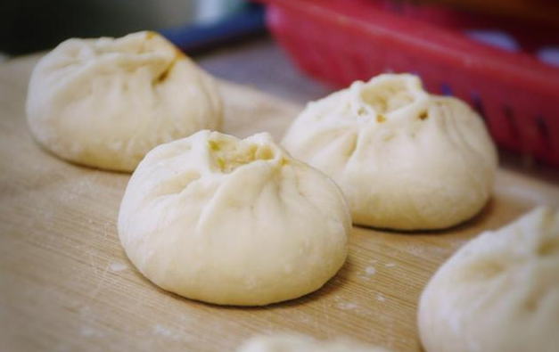 在家蒸包子，少了關(guān)鍵這“1步”，難怪包子不好吃