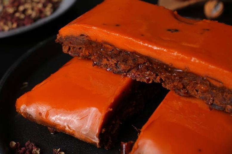 冬天吃火鍋， 怎樣辨別真假火鍋底料？