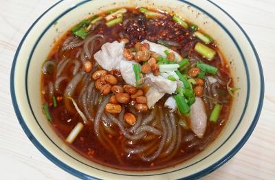 手工肥腸粉小吃培訓(xùn)學(xué)校，手工粉的制做及保管技術(shù)