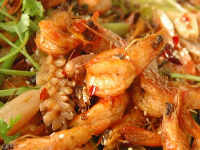 麻辣干鍋培訓(xùn)哪里好？蜀味緣色澤鮮艷滋味別致