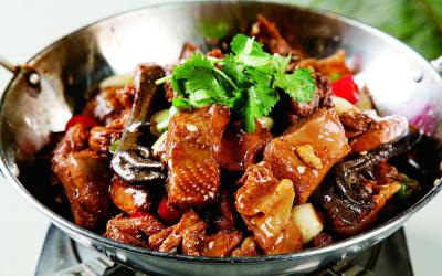 成都干鍋技術(shù)培訓(xùn)學(xué)校哪里專業(yè)？靠譜項(xiàng)目