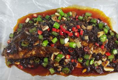 四川烤魚技能配方訓(xùn)練哪里好？辨認(rèn)和腌制魚的技巧