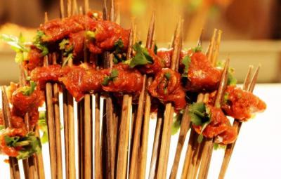 四川火鍋串串技術(shù)培訓(xùn)哪家味道好？糍粑辣椒的制造辦法