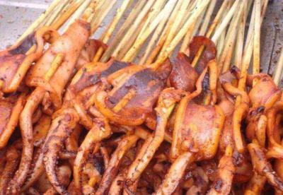 四川鐵板魷魚技術(shù)做法哪里正宗？制作鐵板魷魚醬料