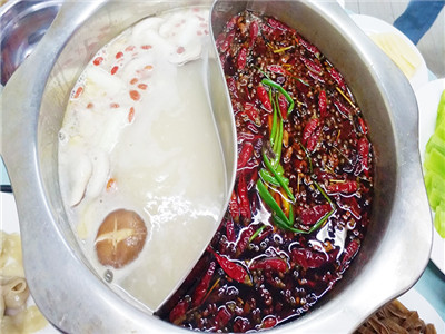 四川小火鍋底料技術(shù)做法哪里好？自助小火鍋技術(shù)培訓