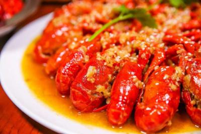 四川麻辣小龍蝦技術(shù)培訓(xùn)班哪里專業(yè)？無(wú)保留教學(xué)技術(shù)