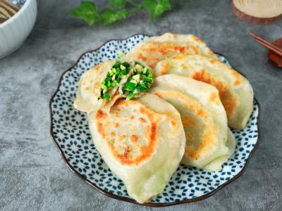 成都哪里可以培訓(xùn)韭菜盒子技術(shù)？小吃技術(shù)培訓(xùn)學(xué)校