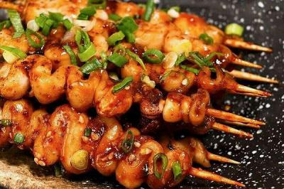 鐵板魷魚(yú)培訓(xùn)哪家靠譜？夜間小吃培訓(xùn)