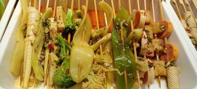 鹵杯冷串串培訓(xùn)學(xué)校哪里好？底料培訓(xùn)采用精心配方烹制