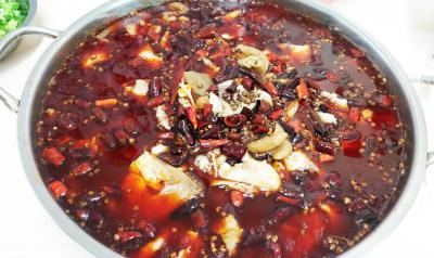 成都餐飲培訓(xùn)，成都哪里學(xué)習(xí)正宗魚火鍋技術(shù)？