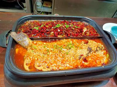 麻辣烤魚培訓(xùn)內(nèi)容有哪些呢？成都烤魚培訓(xùn)學(xué)校