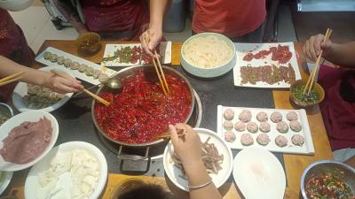 學(xué)做火鍋技術(shù)培訓(xùn)多少錢 ？