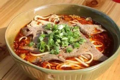 面食技術(shù)培訓(xùn)班哪里學(xué)？尋找面食技術(shù)培訓(xùn)中心