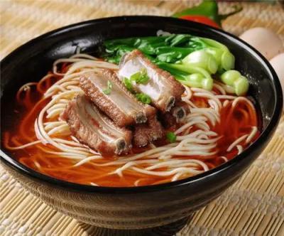 如何選擇合適的面食培訓(xùn)機(jī)構(gòu)？學(xué)各種面食技術(shù)培訓(xùn),