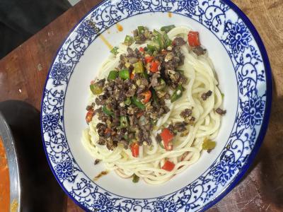 面食技術培訓班哪里好？學習面食制作技巧選靠譜培訓班很關鍵！