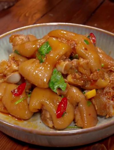 酸辣豬蹄技術(shù)培訓(xùn)班在哪里學(xué)？酸辣豬蹄技術(shù)培訓(xùn)在哪里有？