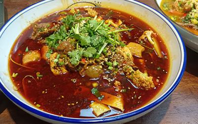 冒菜培訓(xùn)多少錢？  冒菜培訓(xùn)多少錢？