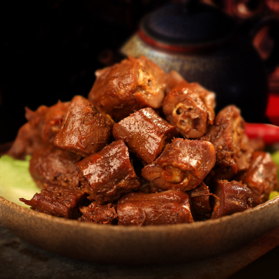 周黑鴨技術(shù)培訓(xùn)多少錢？選擇蜀味緣學(xué)費(fèi)合理技術(shù)正宗